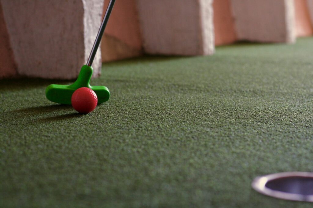 red ball close-up photography